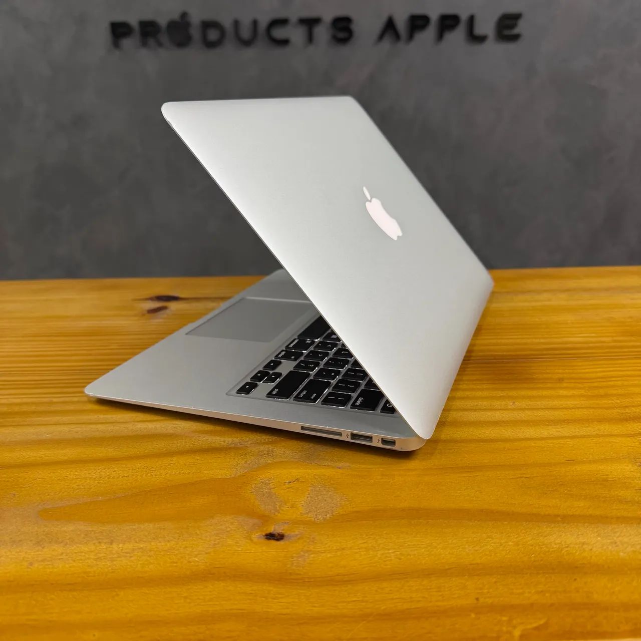 MACBOOK AIR 2013 4gb RAM 128gb SSD - OPORTUNIDADE - Notebooks