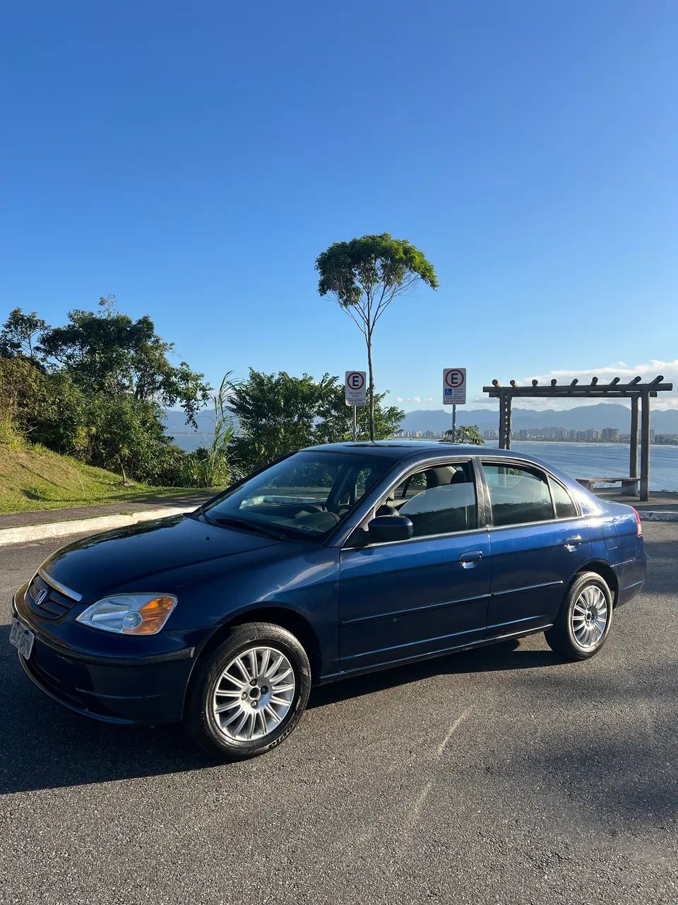 Honda Civic Sedan LX 1.7 16V 115cv Mec. 4P 2003