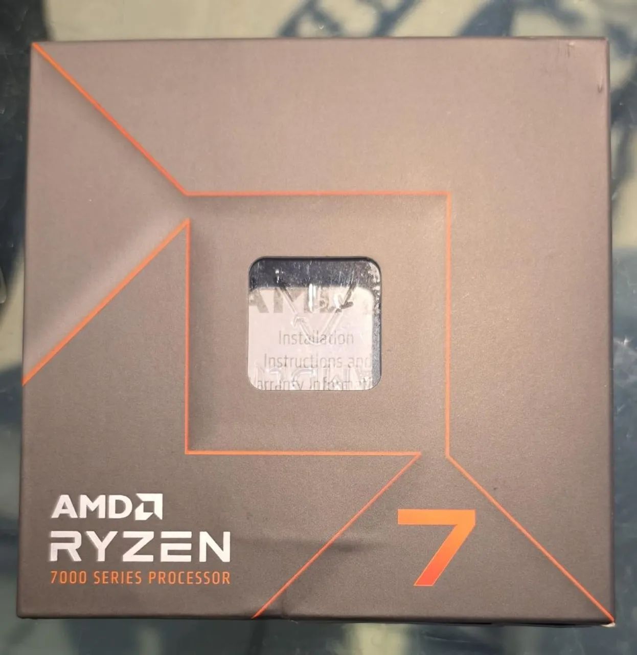 AMD RYZEN 7 7700 