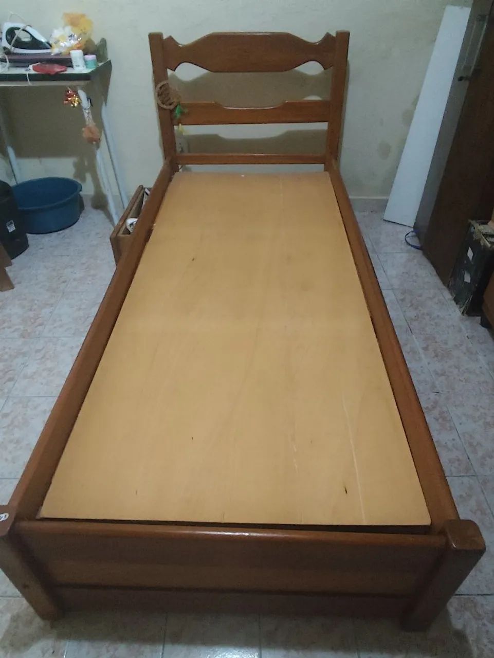 Cama madeira solteiro - 3 gavetas  - Foto 2