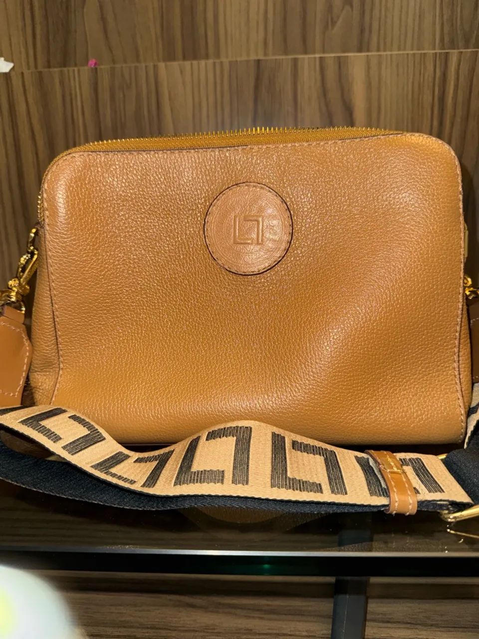 Bolsa Luz da Lua caramelo média