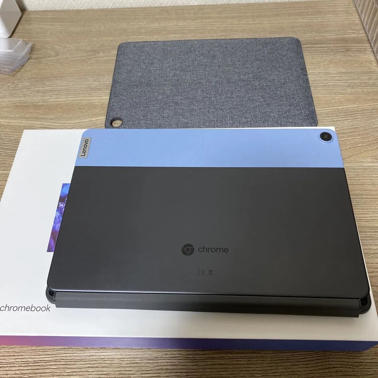 Tablet Chromebook com teclado híbrido Lenovo Duet CT-X636F IdeaPad