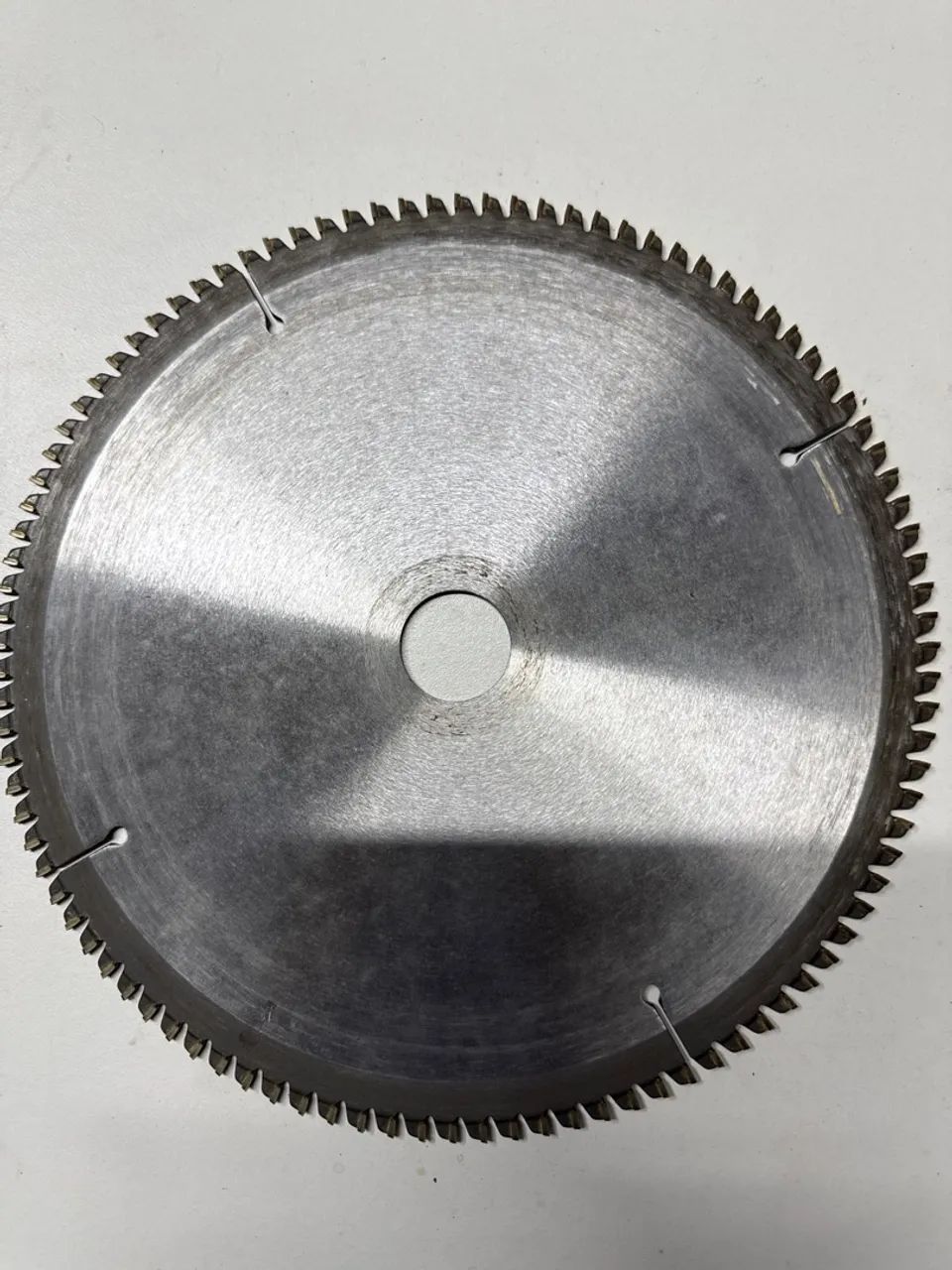 Disco de serra Dewalt aluminio 10 polegadas 100 dentes - Foto 3