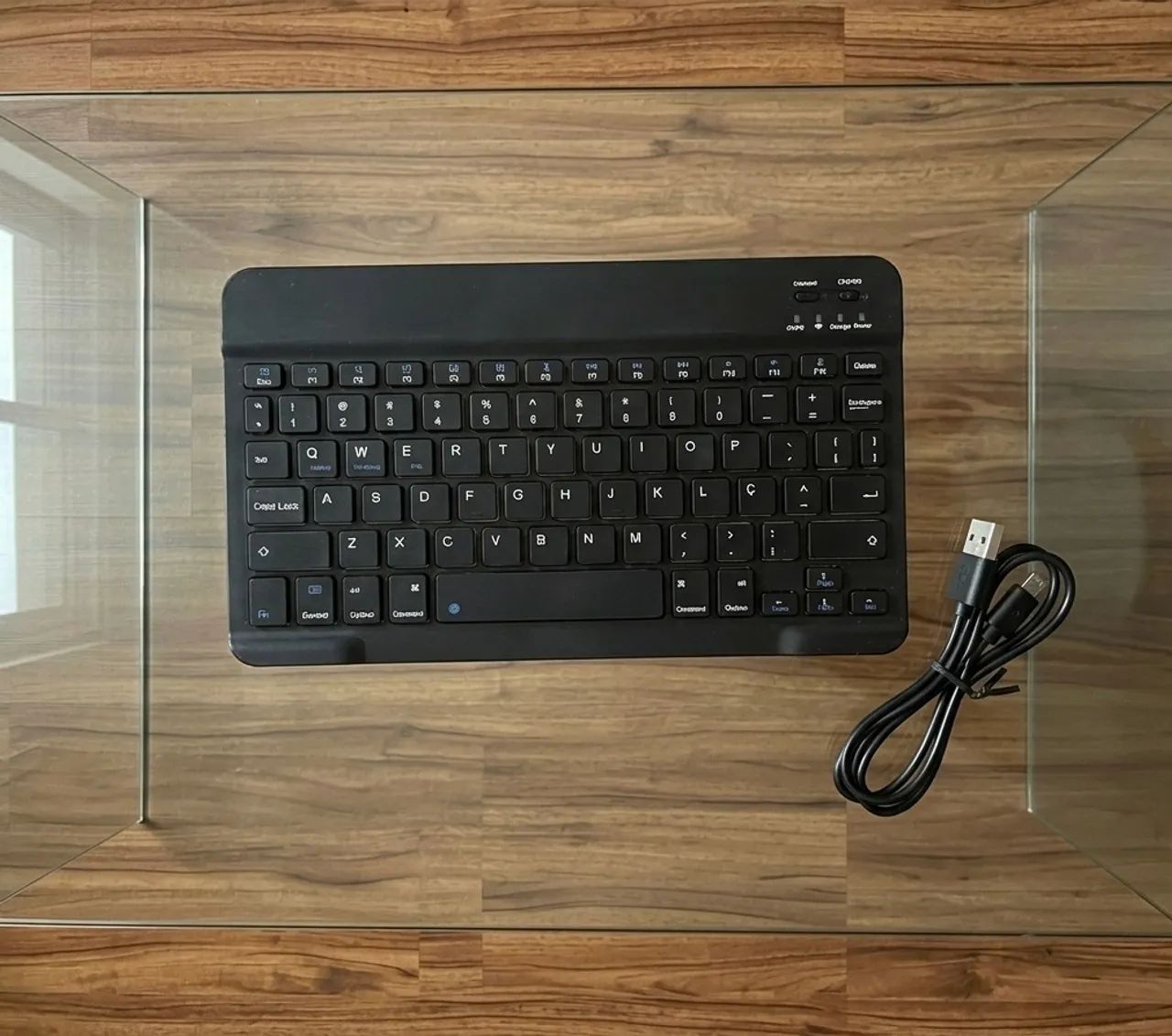 Teclado Bluetooth Slim Universal (iOS, Android, Windows) + Cabo