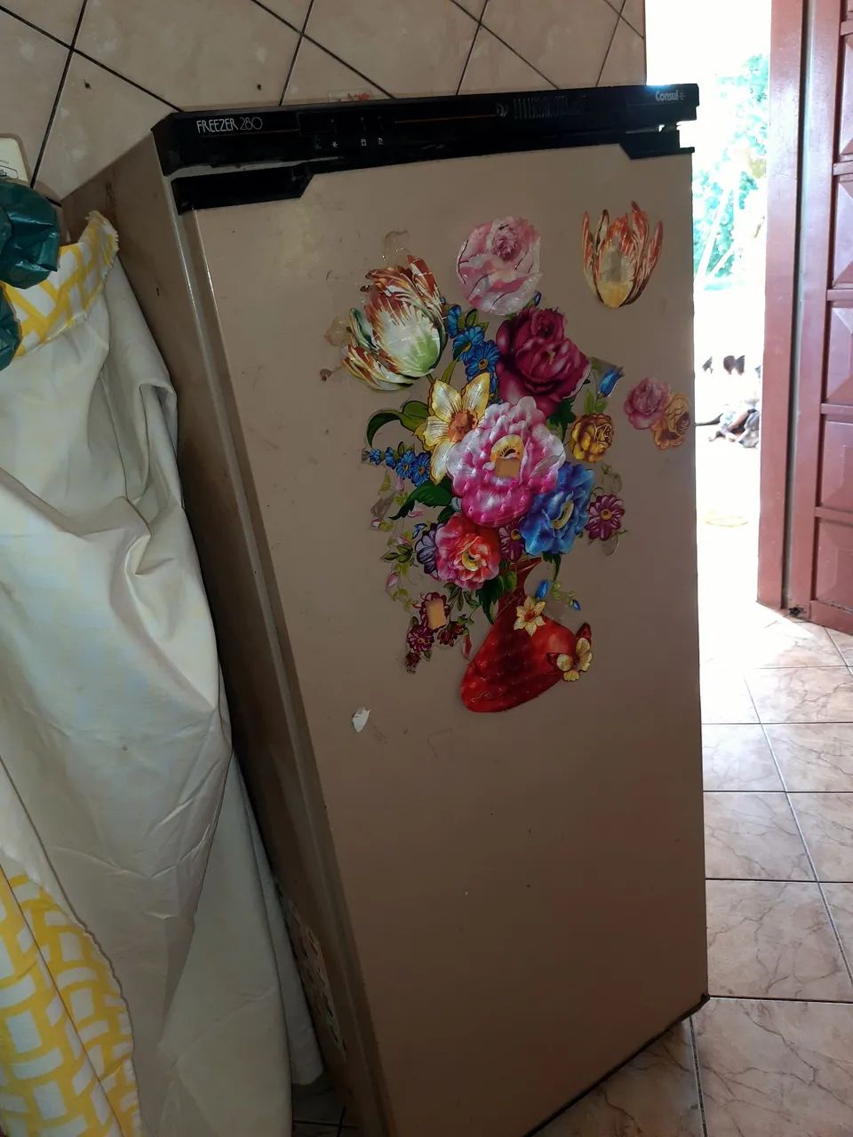 Freezer Cônsul 280 lts, 220 v