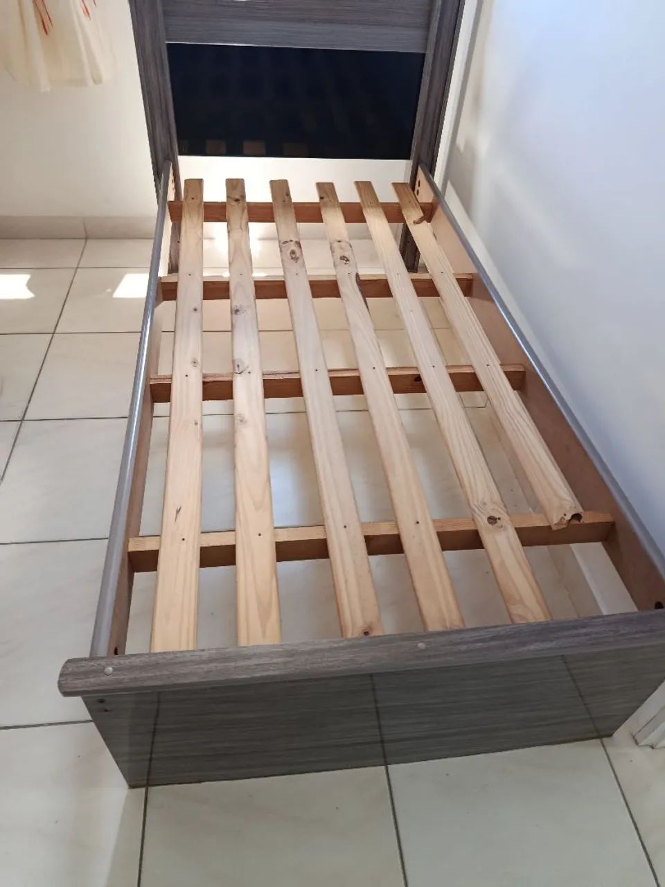Cama solteiro com colchão  - Foto 5