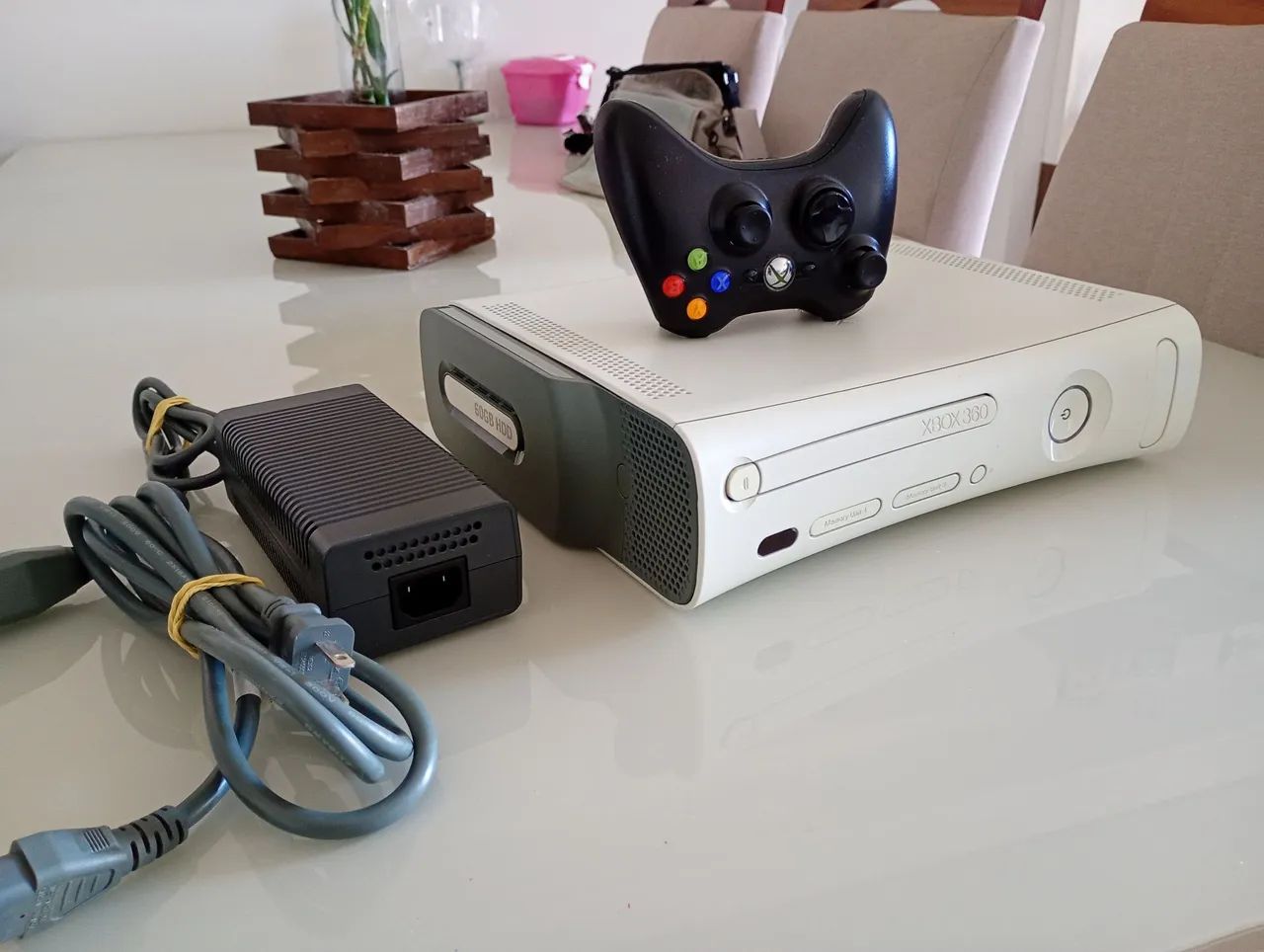Xbox 360 fat em ótimo estado de conservação desbloqueio RGH3 ltu2 HD 60gb com jogos
