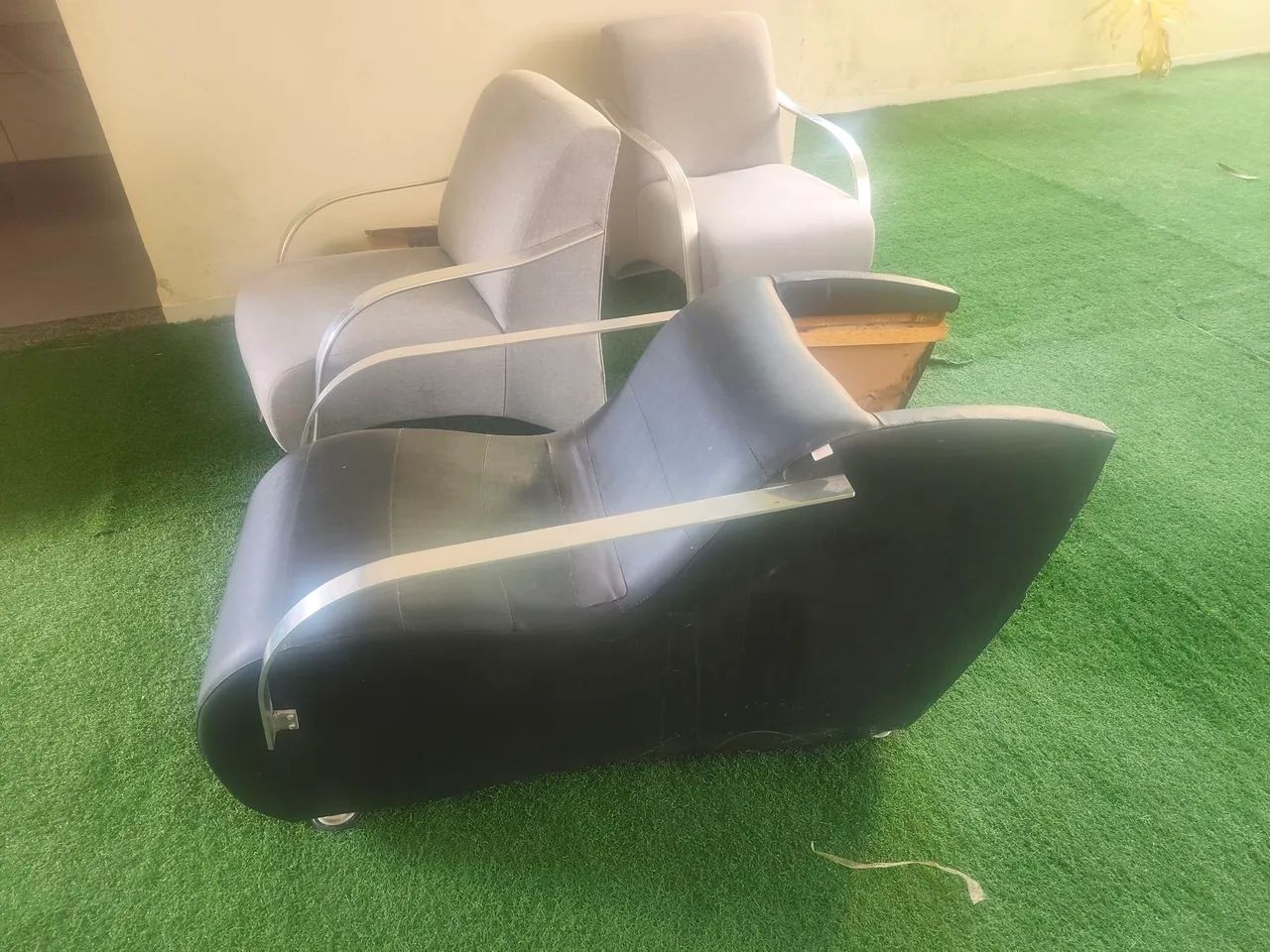 Vendo cadeira de lavatorio de salão cabelleleiro barato  - Foto 2