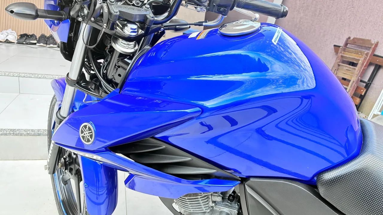 Fazer 150 SED 2023  (SÓ 5mil KM) ZERADA!! - Foto 4