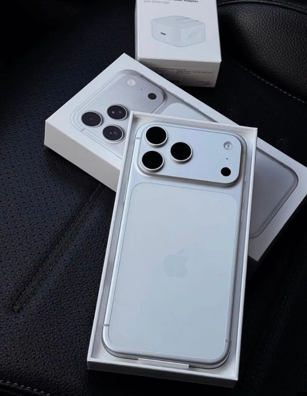 Celular iPhone 17 Pro Max 256GB -- E-Sim ( Lacrado Original com Garantia e Nota fiscal ** - Foto 3