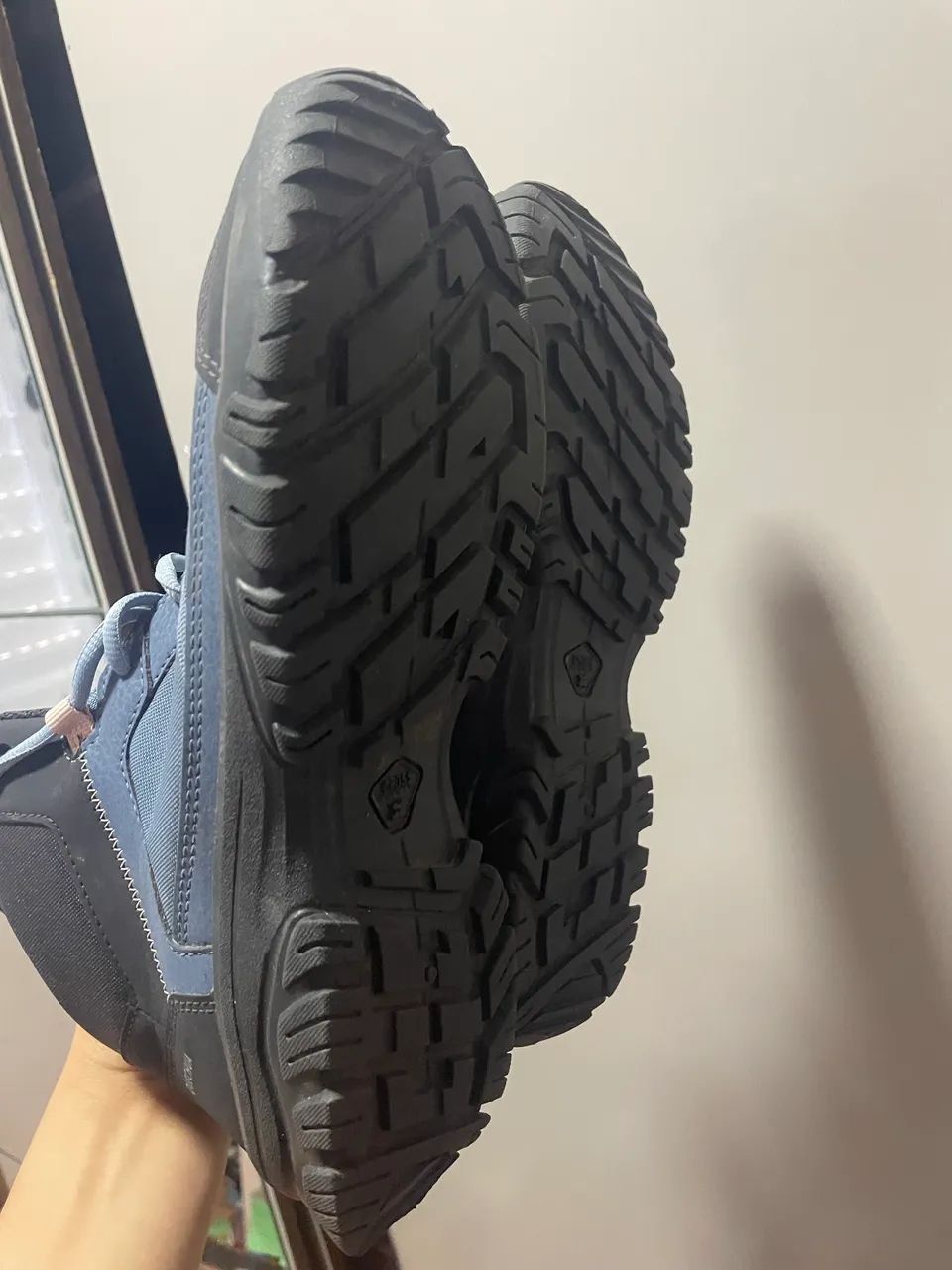 BOTA PARA NEVE - IMPERMEÁVEL  - Foto 4