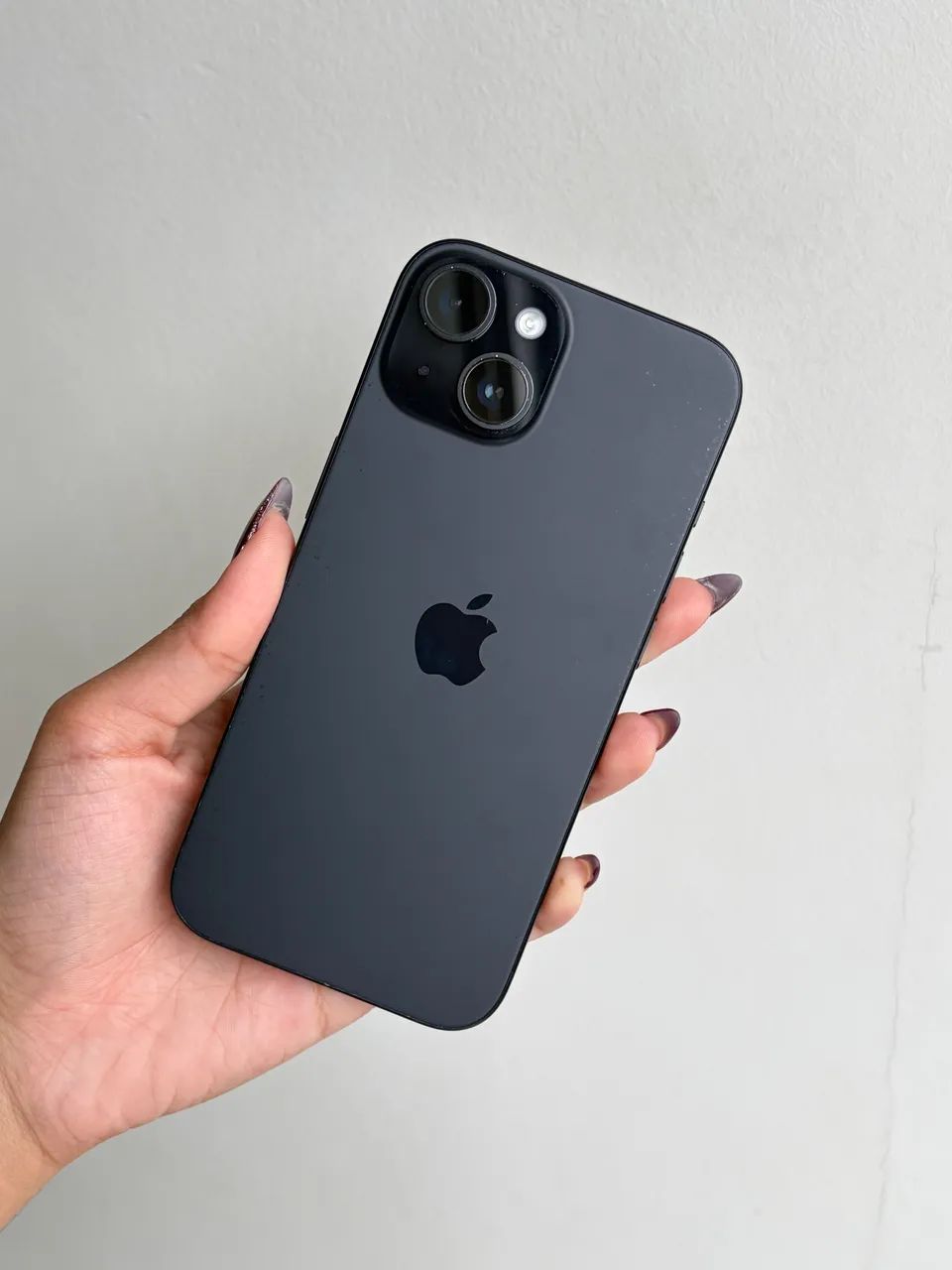 iPhone 15 Preto 256GB Usado