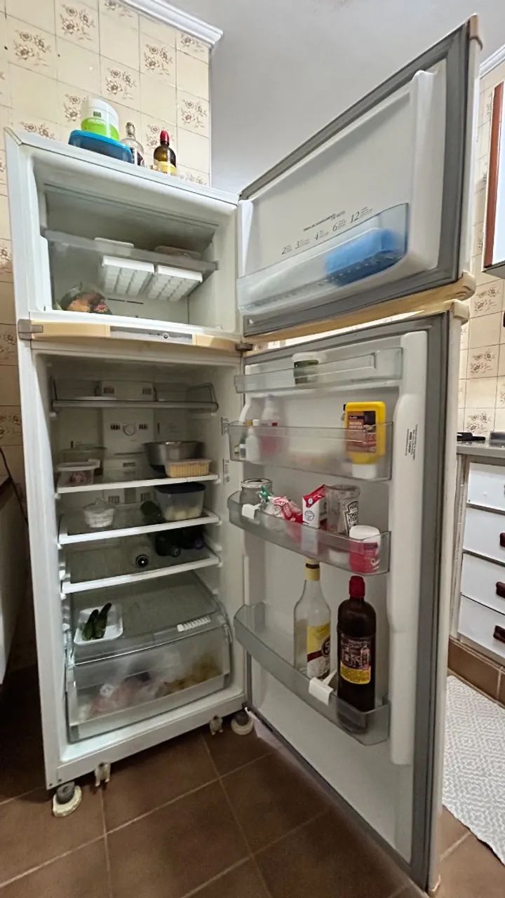 Geladeira Brastemp 330L - Foto 4
