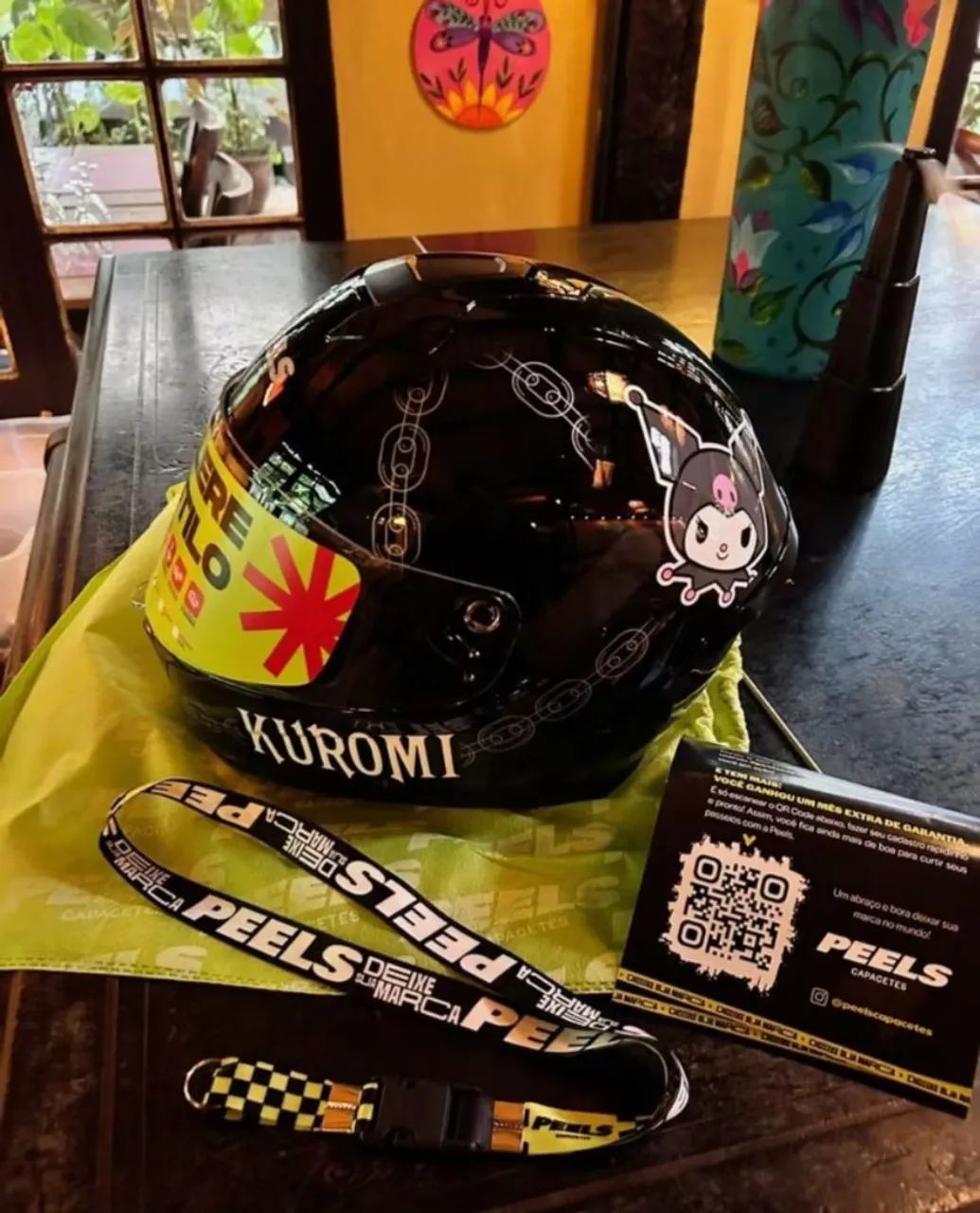 Capacete Kuromi HelloKitty