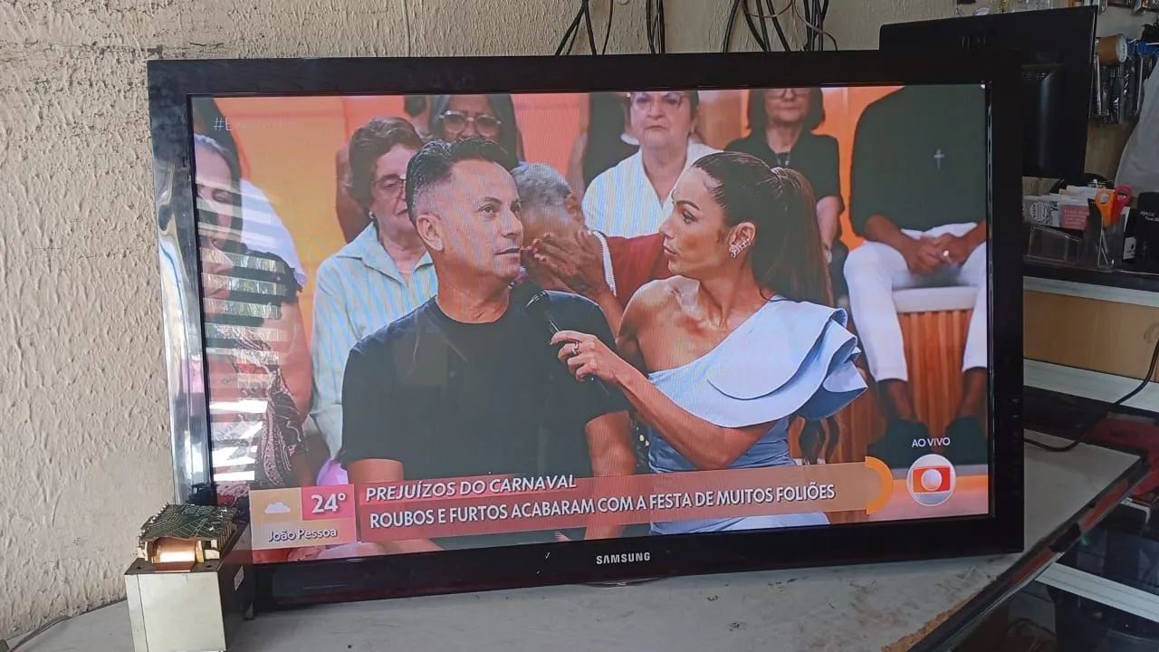 TV SAMSUNG PLASMA 42 (DAMOS GARANTIA)