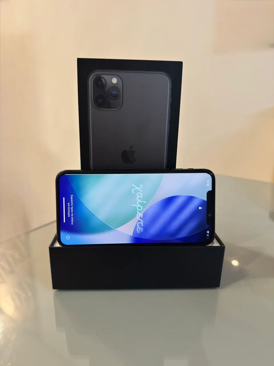 IPhone 11 Pro Max 256Gb - Preto - Foto 2