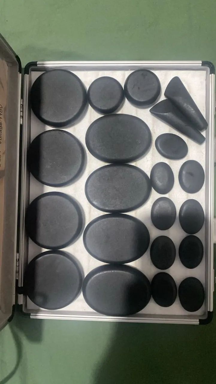 Vendo maleta de pedra quente pra massagem nova 