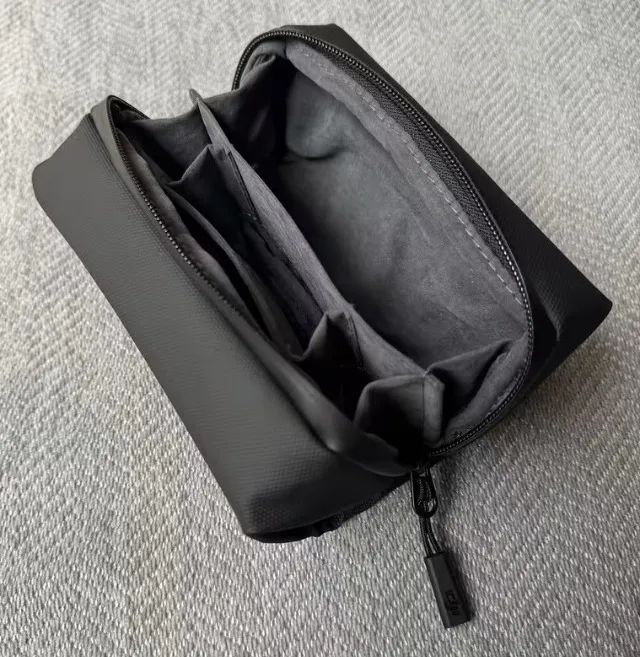 1 Bolsa Preta de Mão Bag Genuína Estojo Original Compatível com Dji Osmo Pocket 1,2,3&4 - Foto 5