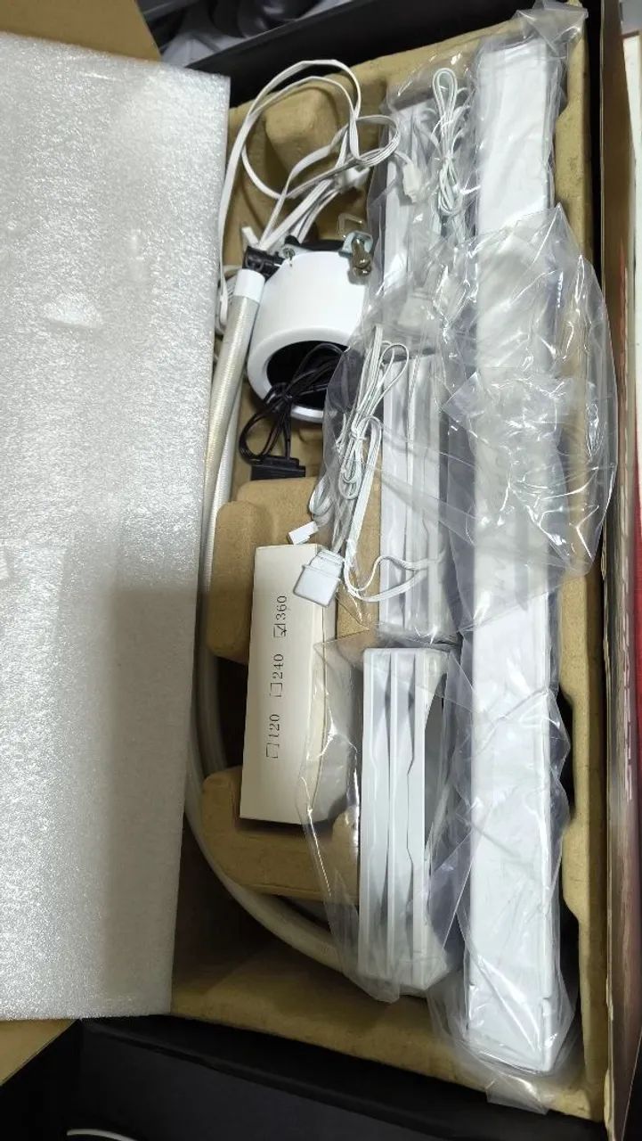 Watercooler 360mm white superframe white 