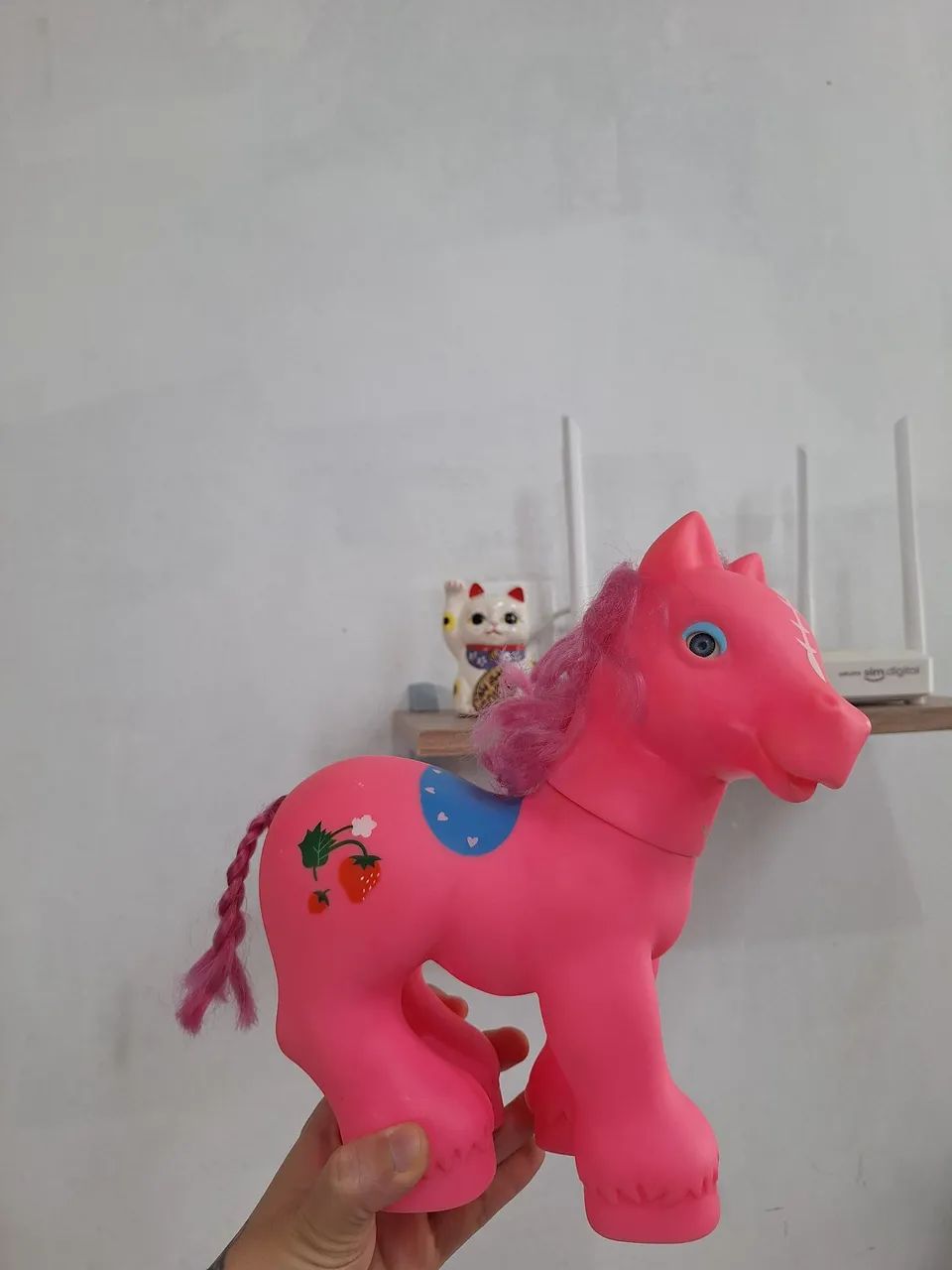 Pônei de brinquedo rosa grande