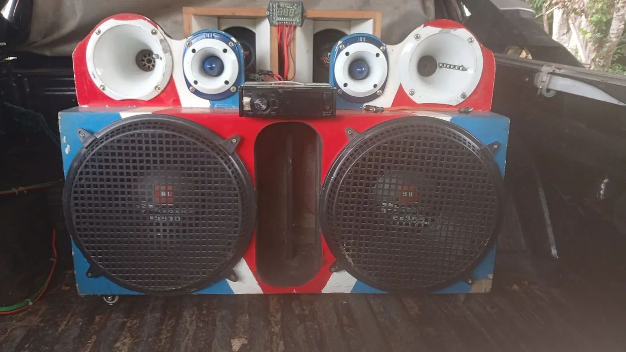 Vendo ou troco por algo do meu interesse aceito proposta som trio  - Foto 2