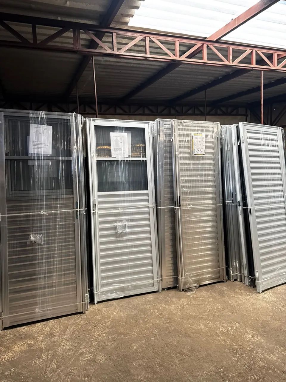 PORTAS DE ALUMÍNIO A PARTIR DE $399,00 - PREÇO JUSTO - Foto 2
