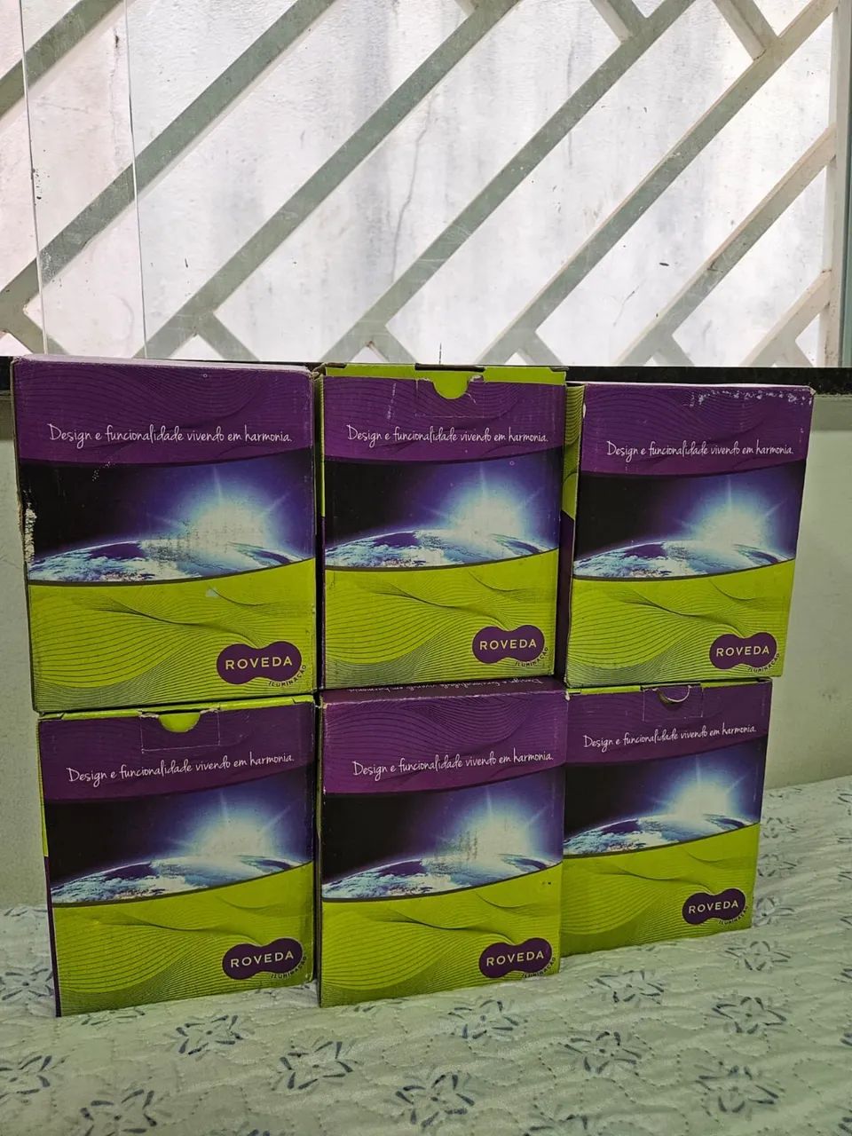 6 Arandelas com 2 Focos e Frisos externa - Foto 2