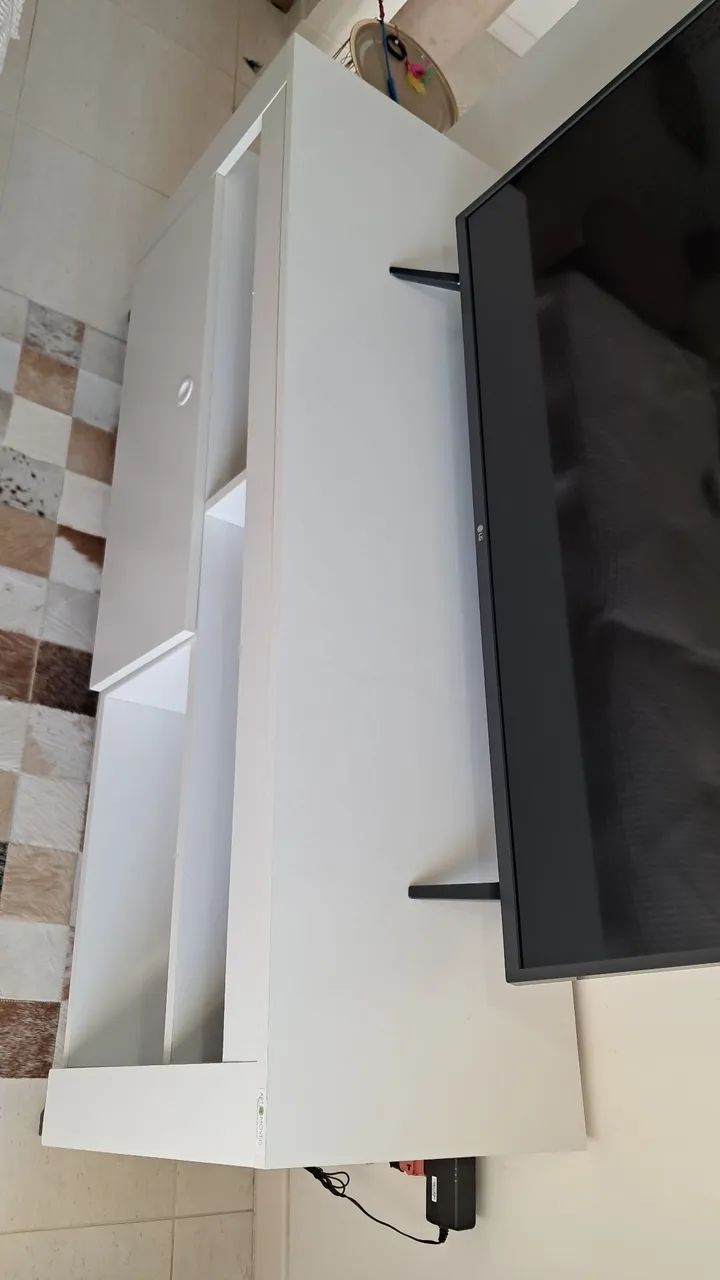 Hack branco para tv e decoração usado em ótimo estado - Foto 5