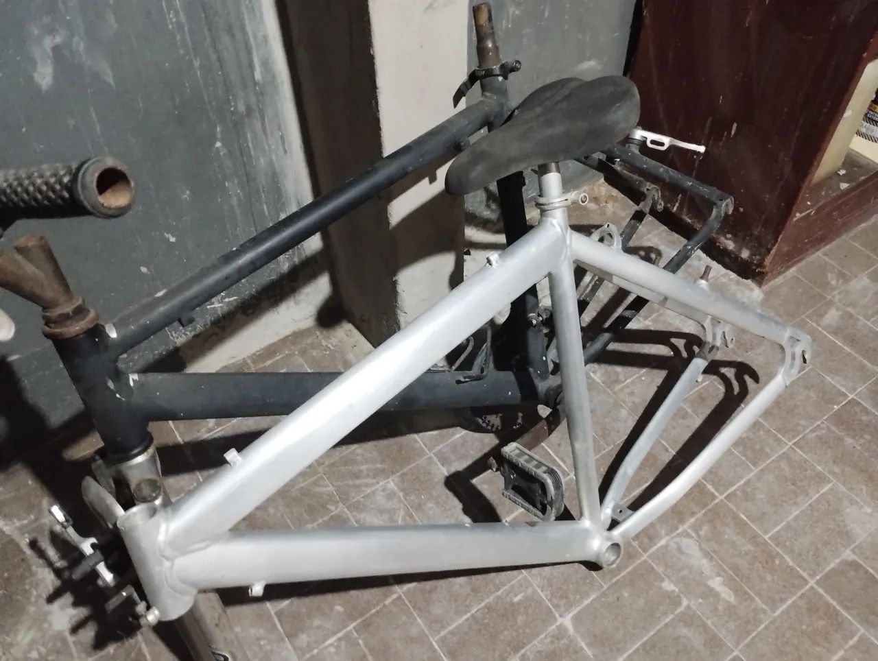 Quadro de bicicleta de alumínio  - Foto 2