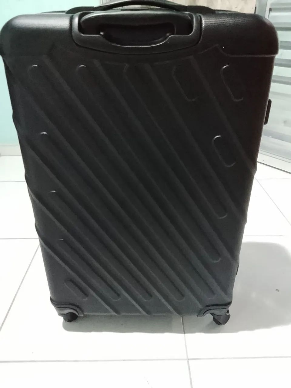 Mala de viagem usada uma vez  - Foto 3