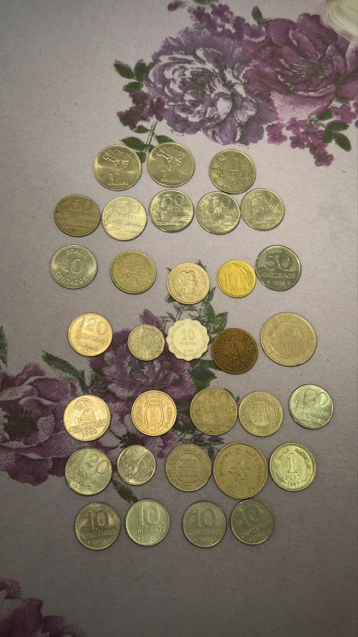 Moedas antigas em ótimo estado  - Foto 4