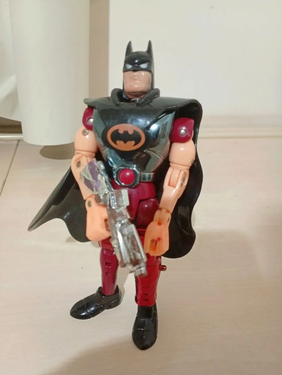 Boneco Batman articulado anos 90