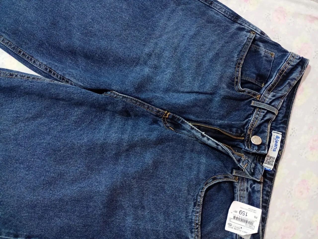 Calça jeans wide leg feminina