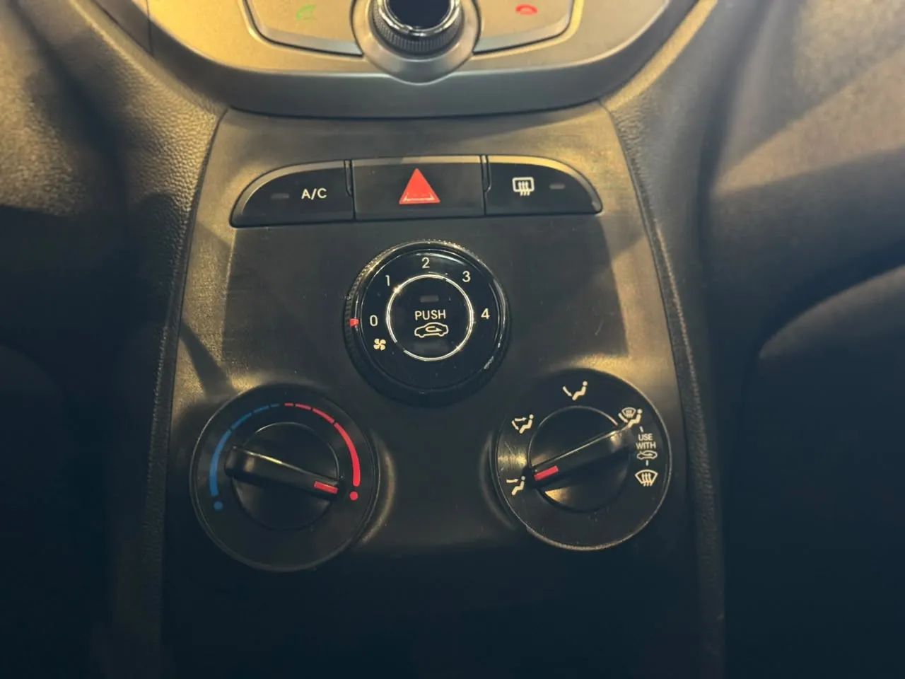 Hyundai HB20X Style 1.6 Flex 16V Aut. 2015 - Foto 5