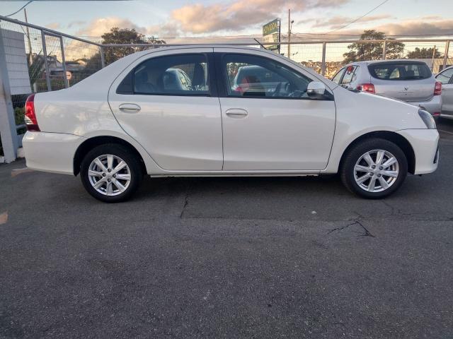 TOYOTA ETIOS 2018/2019 1.5 X SEDAN 16V FLEX 4P AUTOMÁTICO - Foto 4