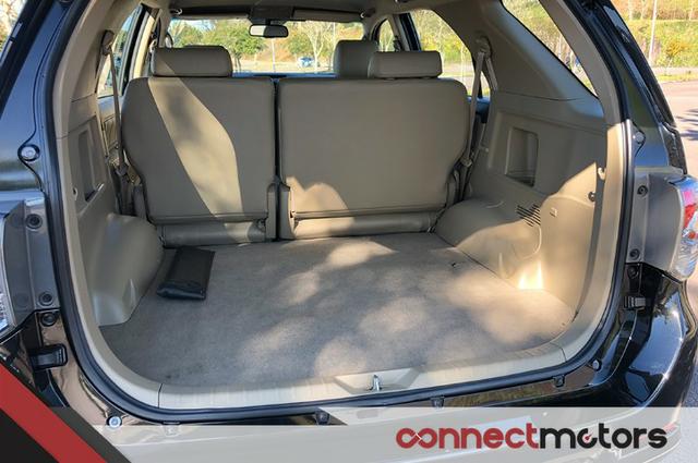 Toyota Hilux SW4 SRV 3.0 TDI Automático - 2014 - Foto 11