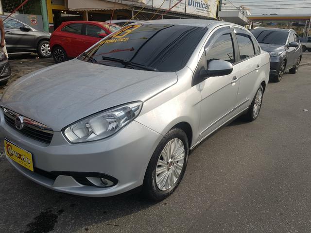 Grand Siena Essence 1.6 Aut. + GNV Aut. ( Ler Anuncio) - Foto 2