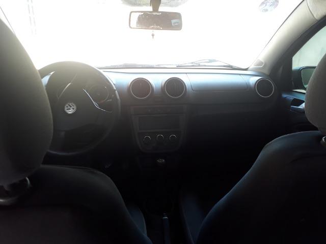 Vendo carro Voyage trend 1.6completo 2010 quitado em dias sem nenhuma restrição - Foto 3