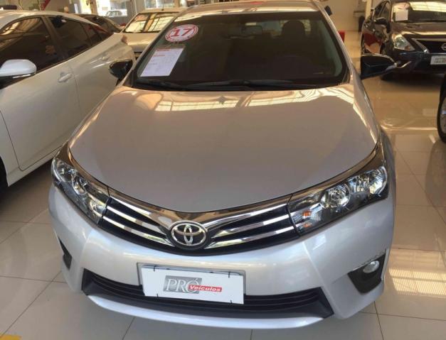 Toyota Corolla DYNAMIC 4P