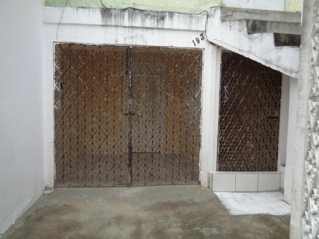 Casa para alugar com 2 dormitórios em Damas, Fortaleza cod:27987