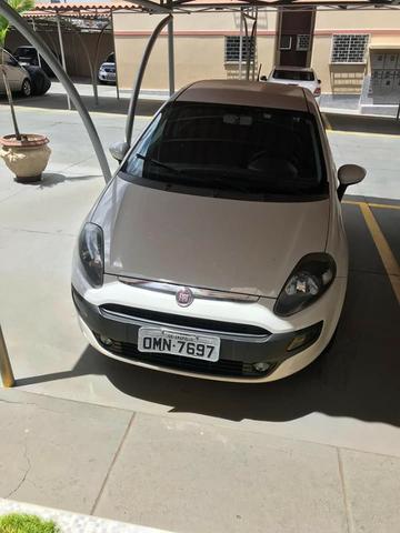 Fiat punto 1.4 Attractive Italia 8V Branco 2013 - Foto 6