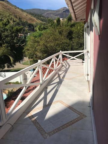 Oportunidade - Casa de Alto Padrão na melhor área de Correas - Foto 2