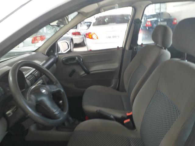 Classic 1.0 ls 2011/2011 com gnv veículo bom para rodar no uber - Foto 6