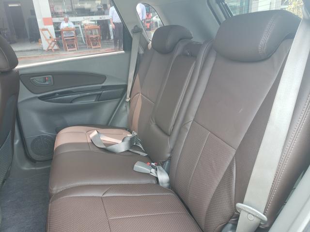 Tucson 2.0 automática banco café completa financio sem entrada menor preço da olx - Foto 3