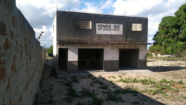 Vende-se chácara defronte ao posto de gasolina Avenida (Fenix) em Lajedo-PE