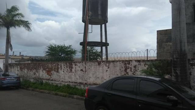 Terreno com Galpões - Foto 2