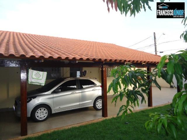 Casa no Setor Coimbra em Goiânia, 4 Quartos (2 suítes), 2 Salas, Jardim, Área Lazer, 460m² - Foto 16