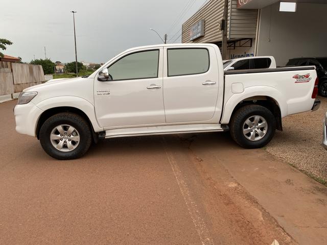 Hilux srv