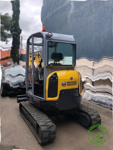 Miniescavadeira Wacker Neuson EZ28 ano 2018 - Foto 3