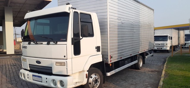 FORD 815E 2008 BAÚ 6.20